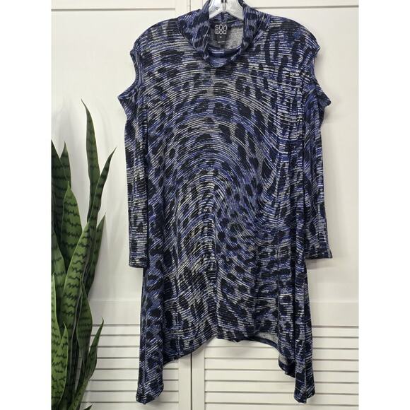 Clara Sun Woo Abstract Cold Shoulder 1X Blouse Tunic Leopard Artsy Art To Wear - Picture 1 of 6